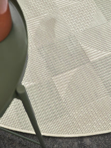 In- & Outdoor Round Rug Bronco Mint