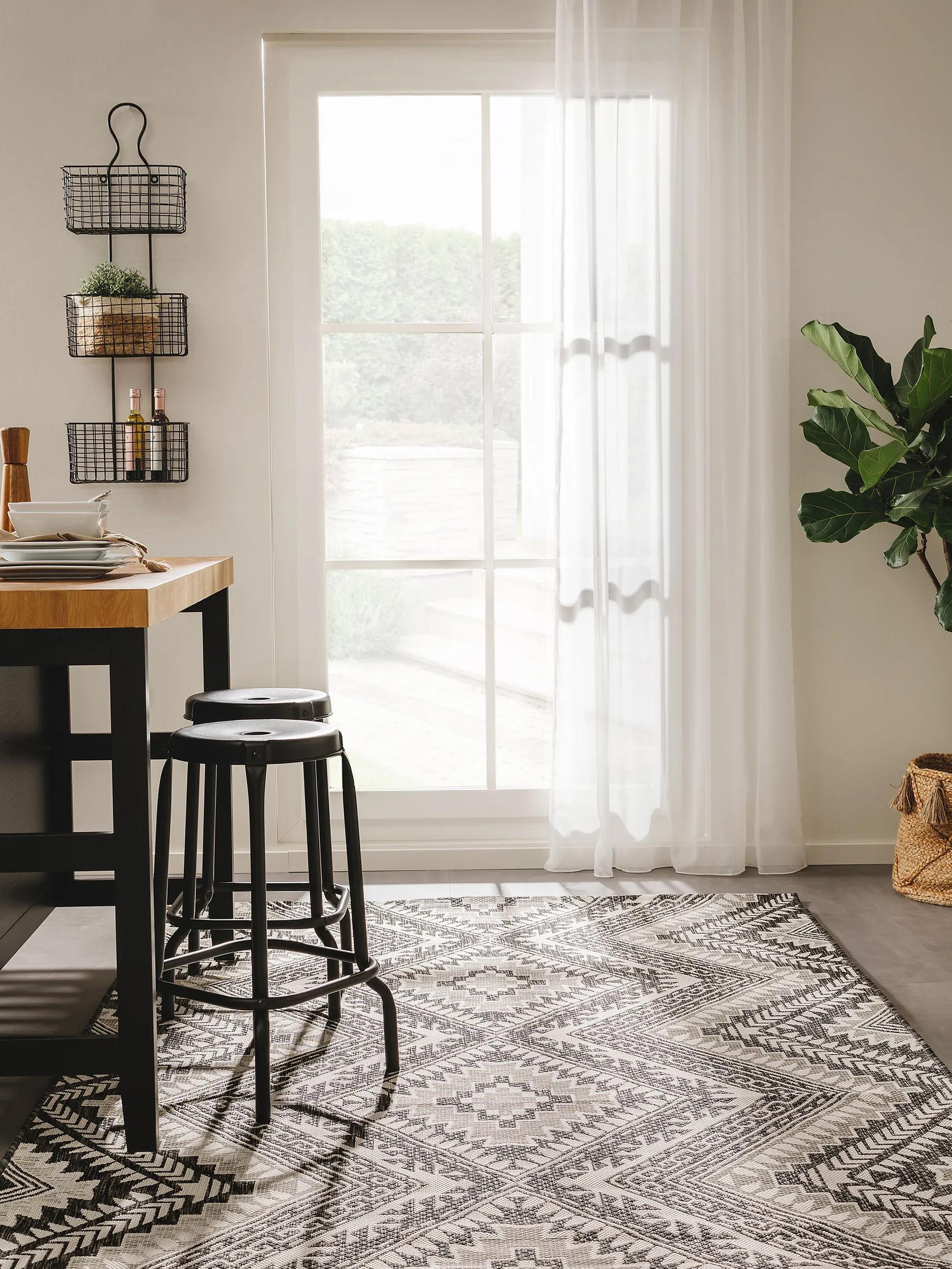In- & Outdoor Rug Cleo Black