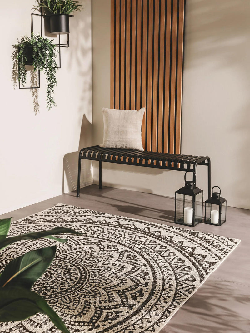 In- & Outdoor Rug Cleo White/Black