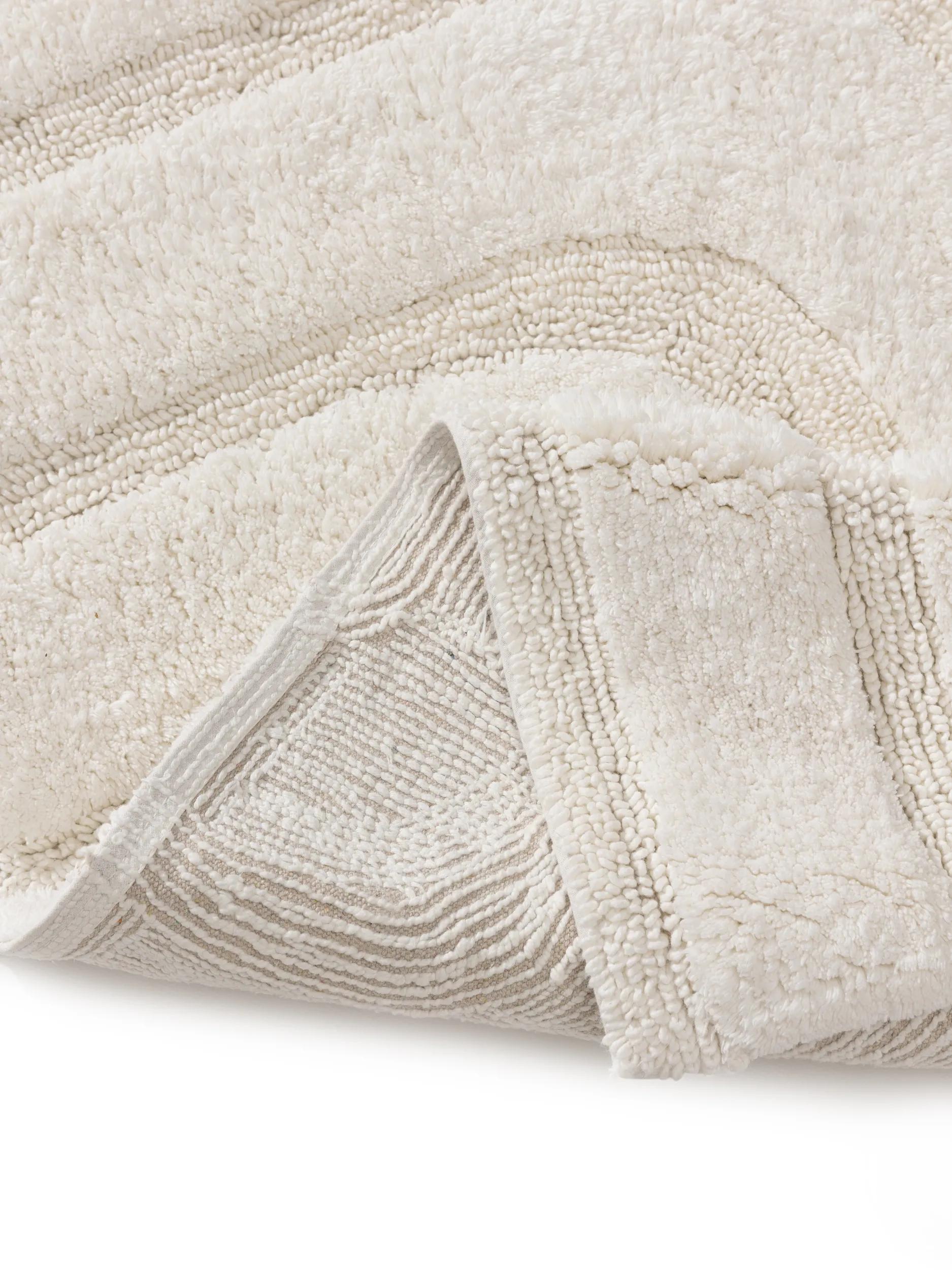 Bath Rug Dan Cream