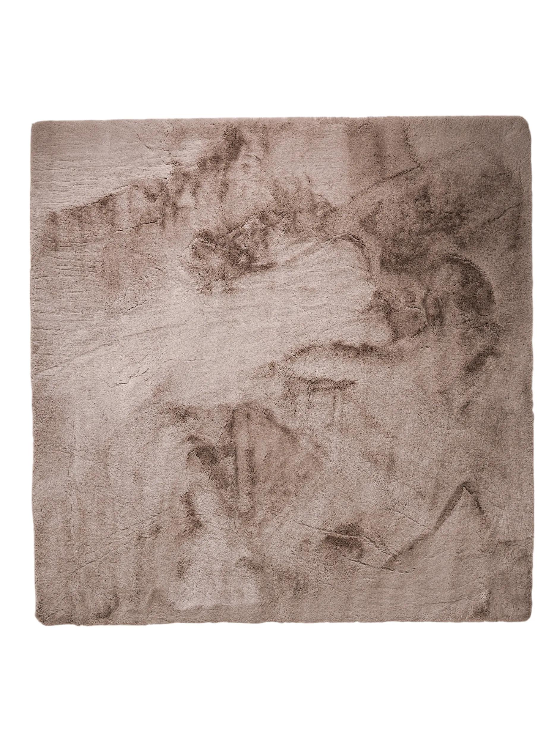 Fur Rug Dave Taupe