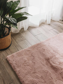Fur Rug Dave Rose
