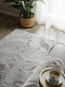 Fur Rug Dave Grey