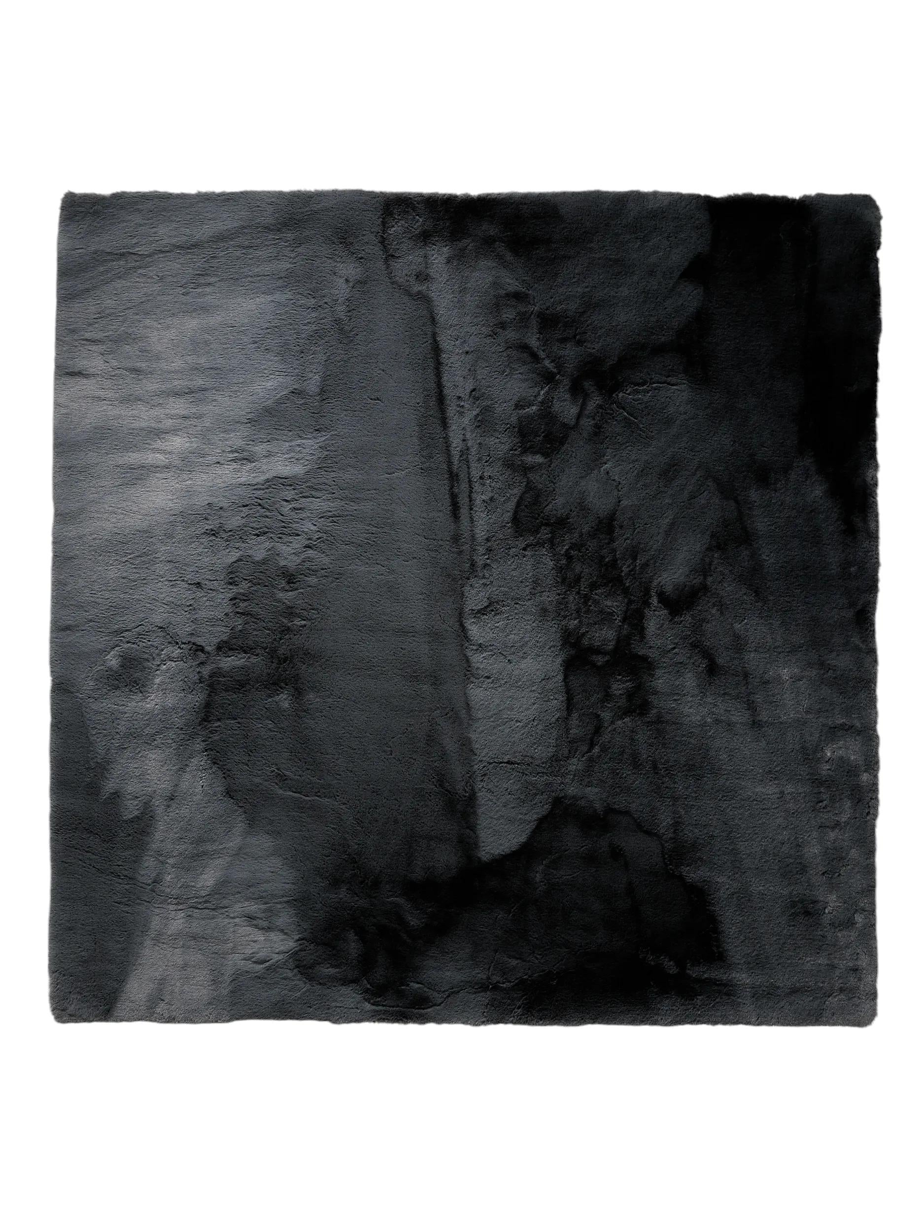 Fur Rug Dave Charcoal