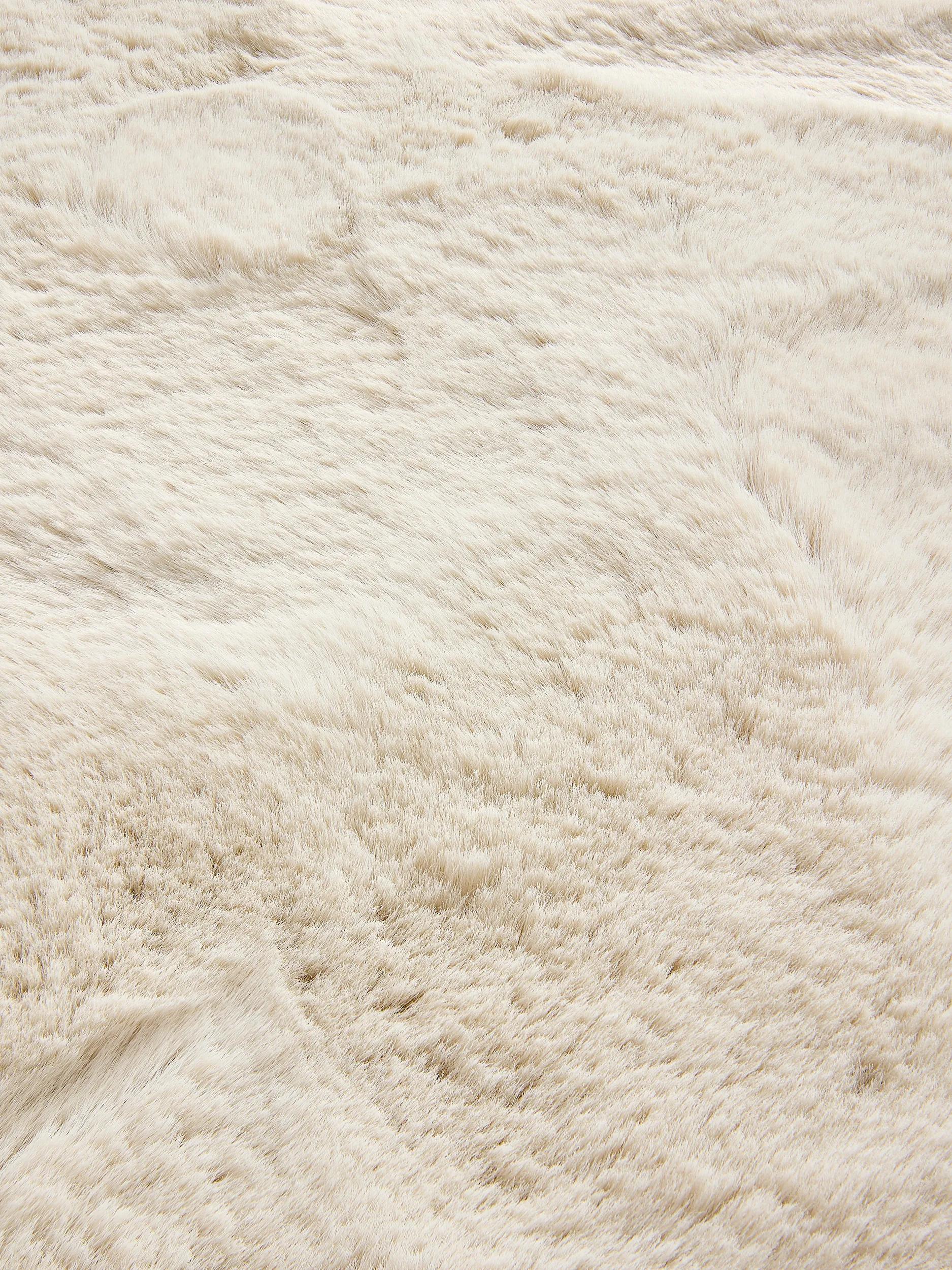 Faux Fur Rug Dave Cream