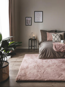 Fur Rug Dave Rose