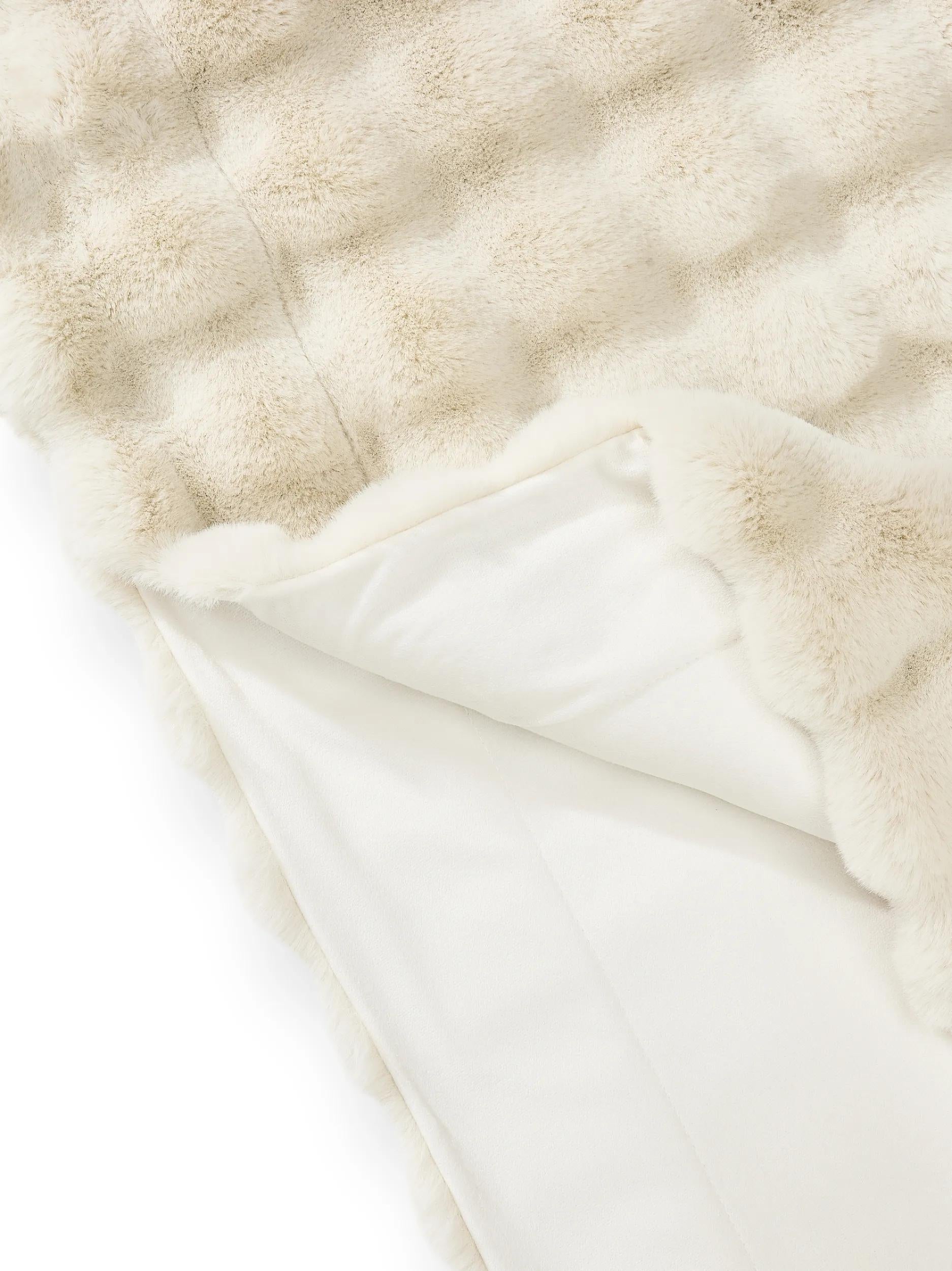 Blanket Dave Cream