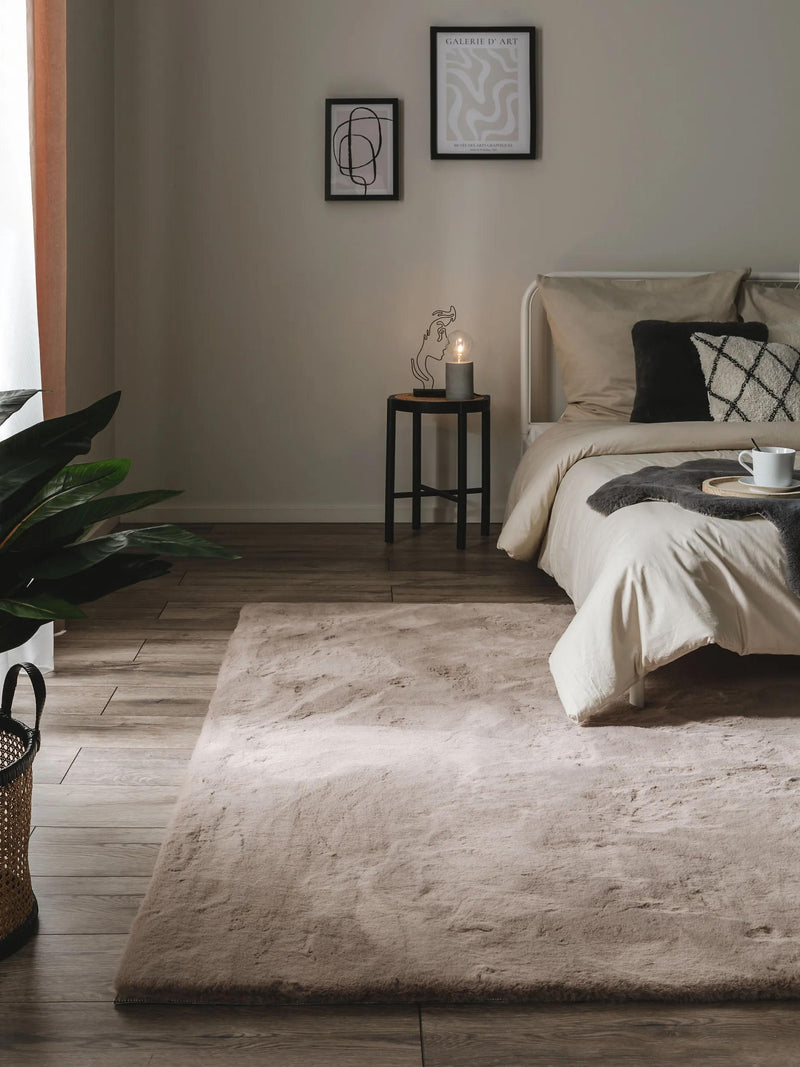 Fur Rug Dave Taupe