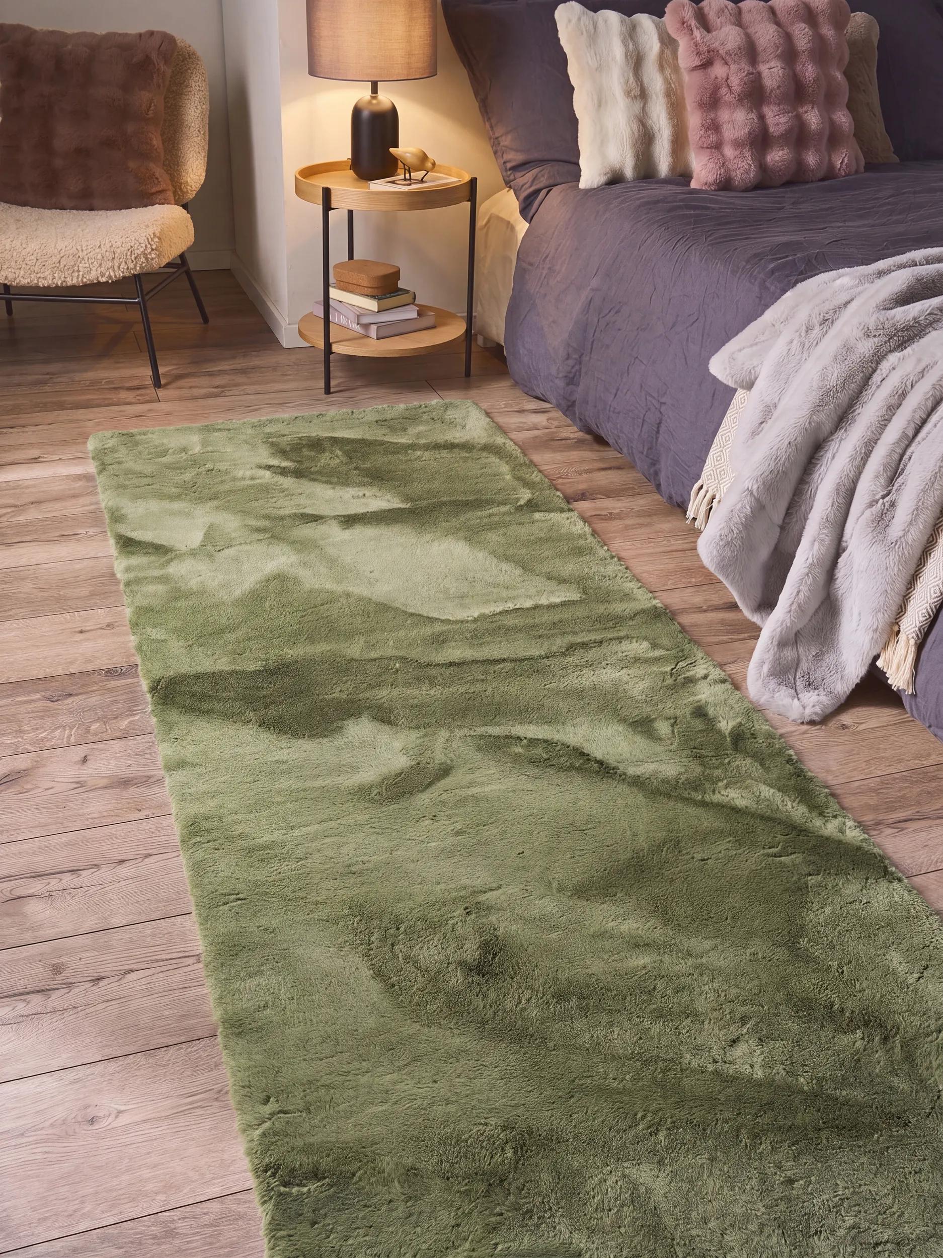 Faux Fur Rug Dave Green