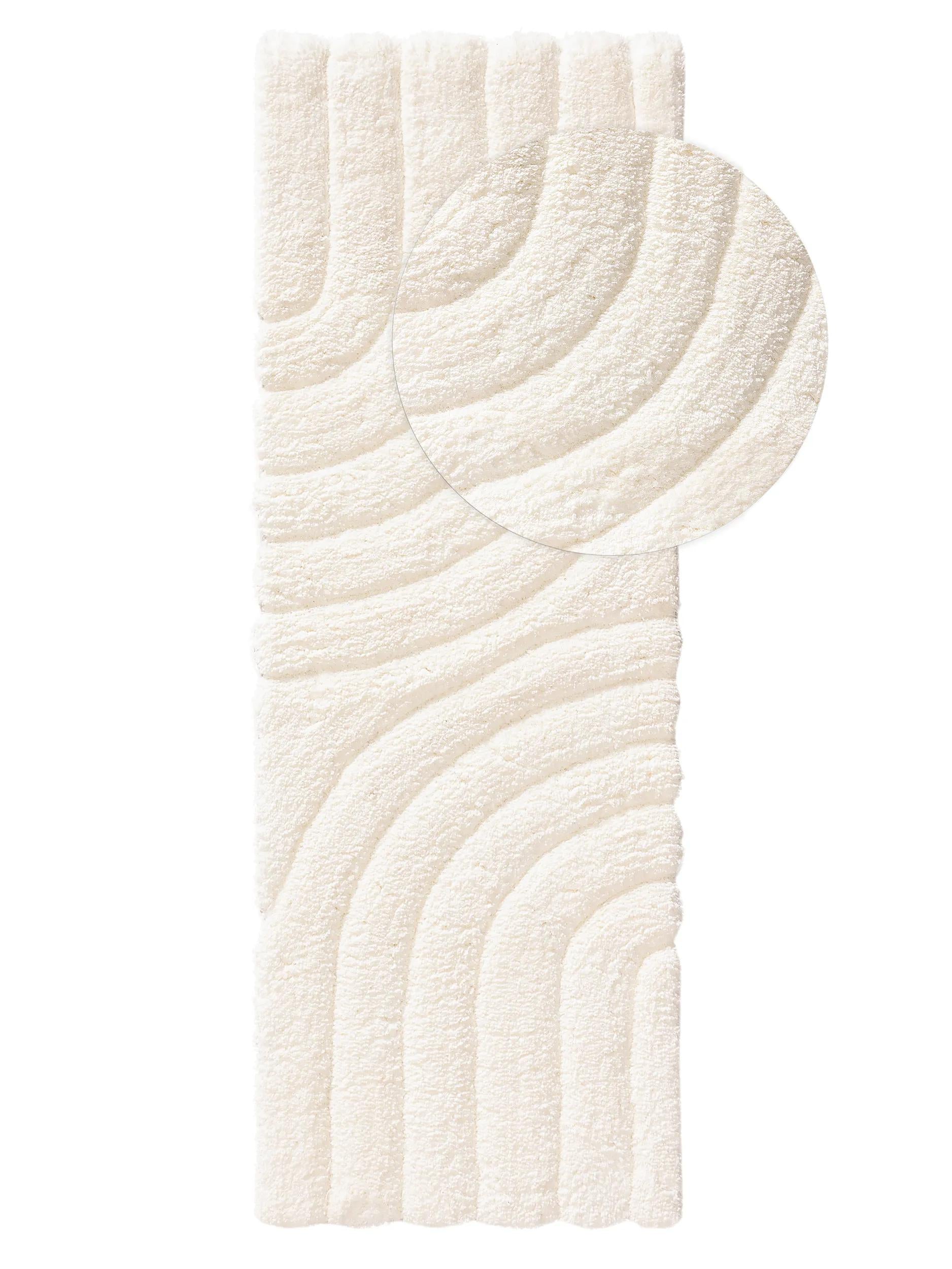 Runner Emy Cream