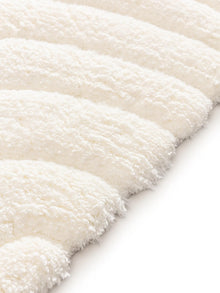 Runner Emy Cream