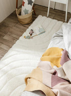 Runner Emy Cream