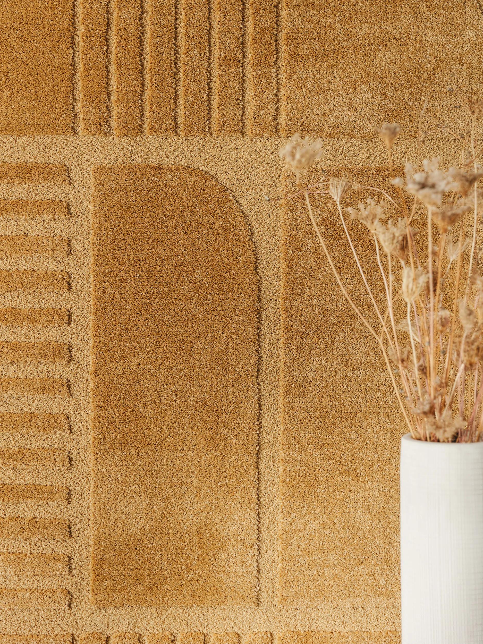 Rug Eve Yellow
