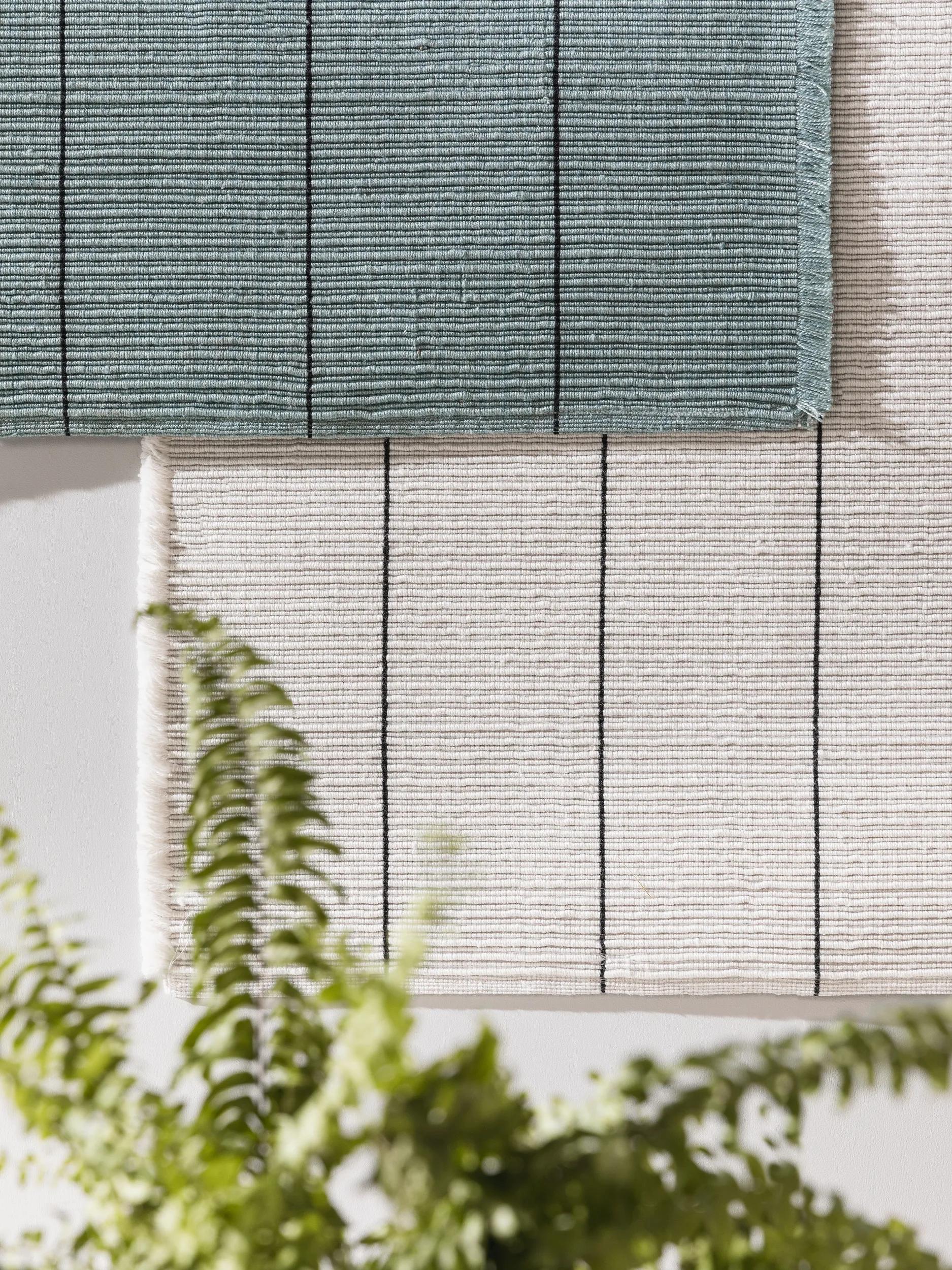 Rug made from recycled material Gaia White