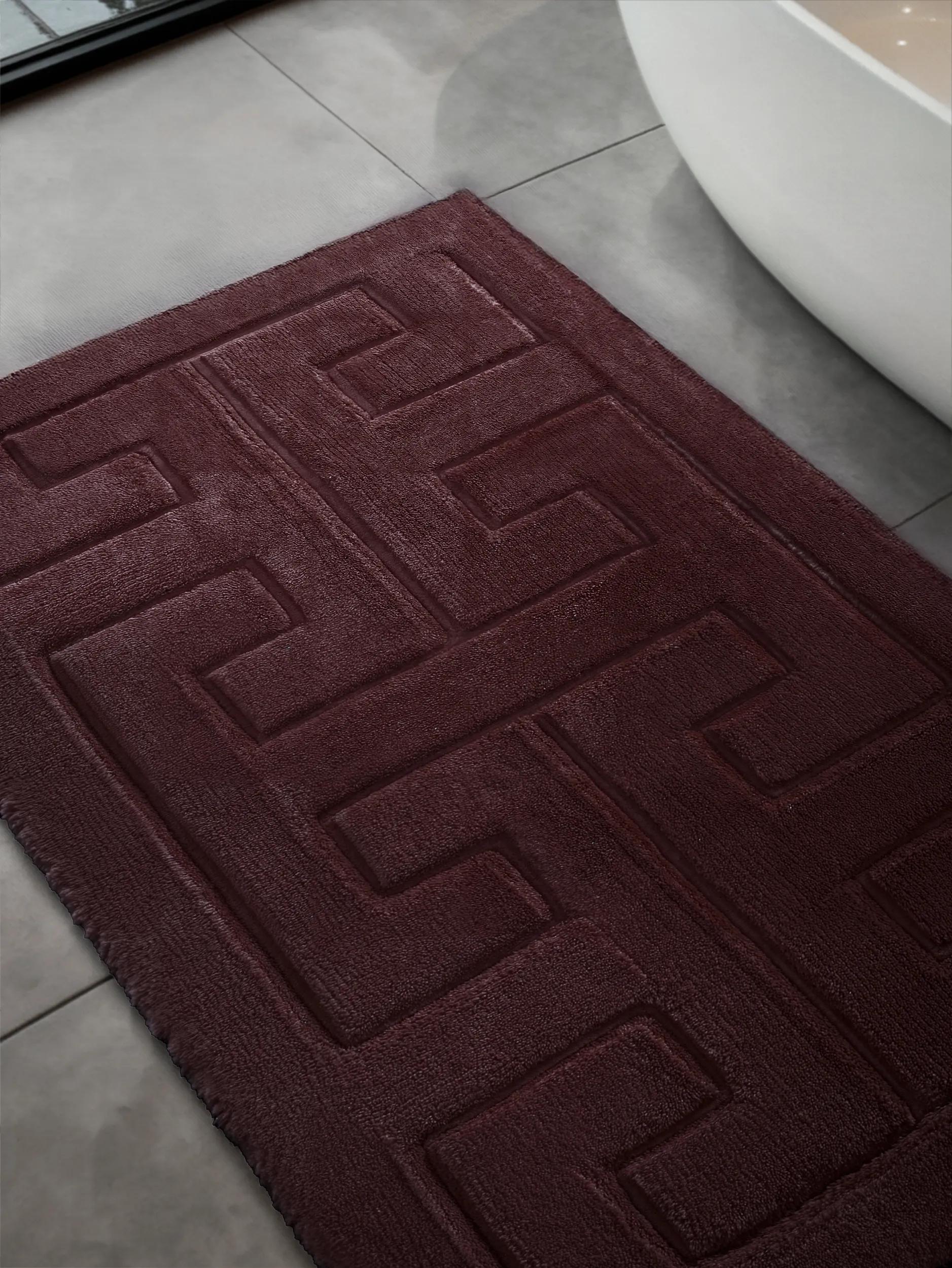 Tapis de bain Helios Bordeaux
