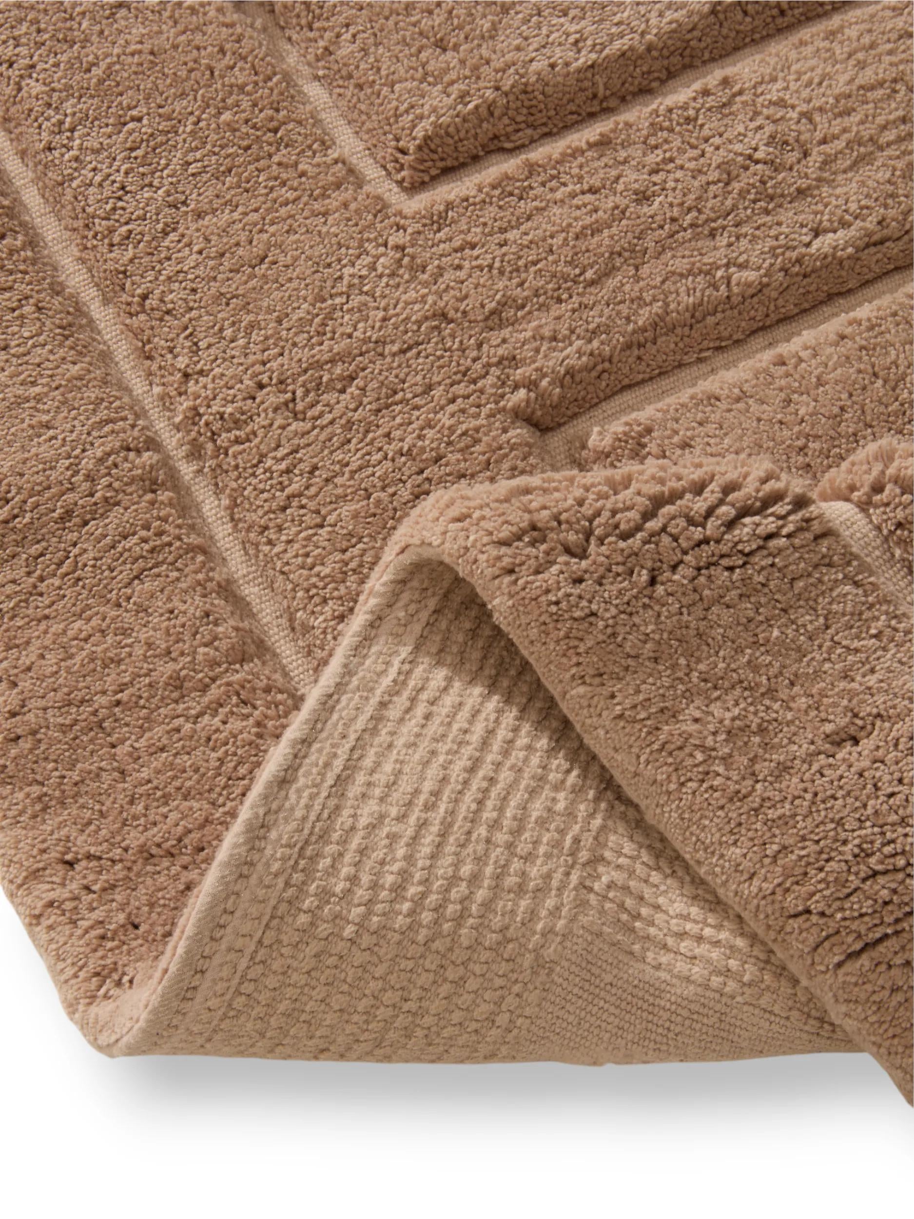 Bath Rug Helios Taupe