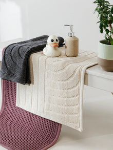 Bath Rug Jojo Cream