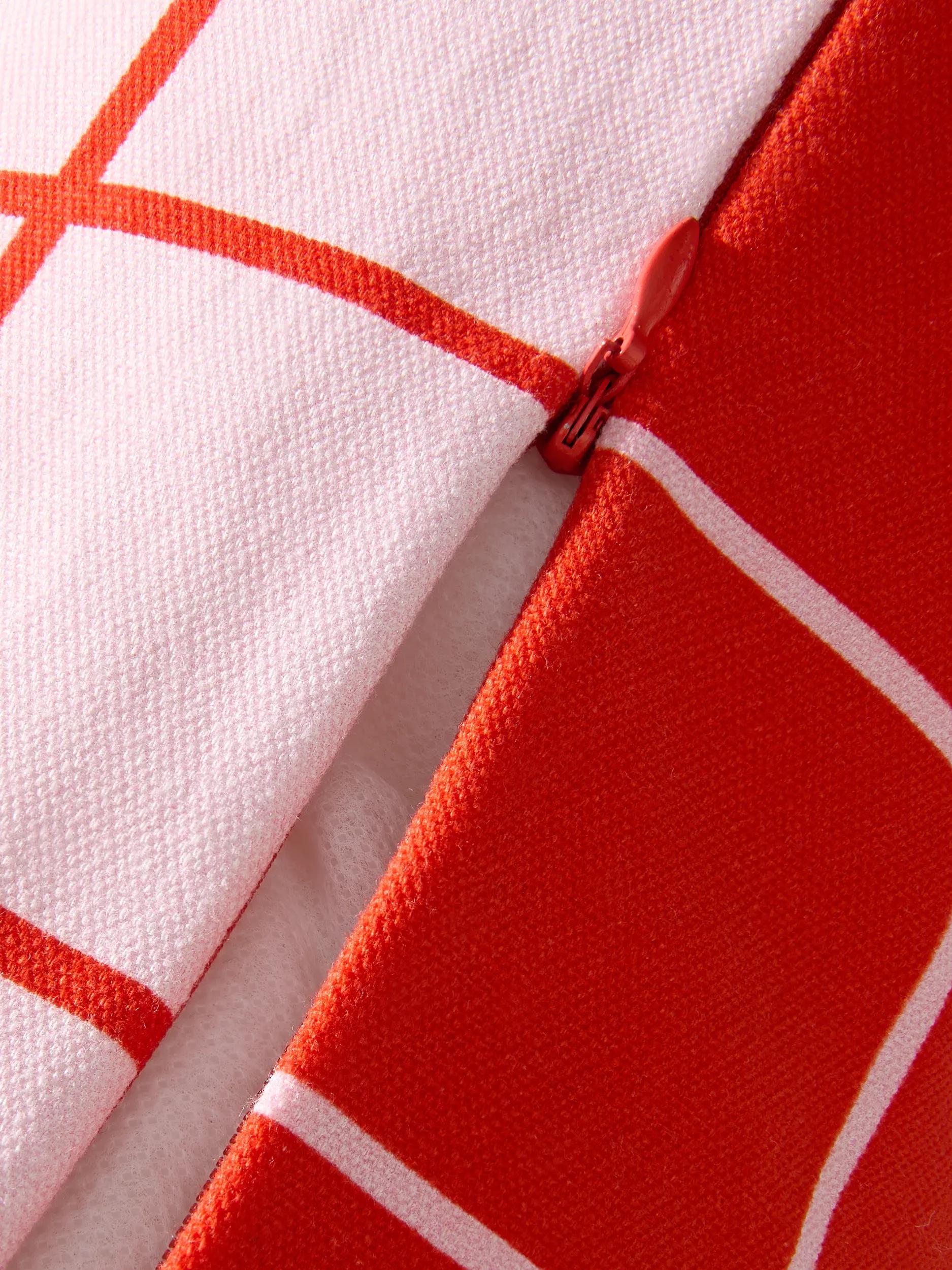 Cushion Joy Red