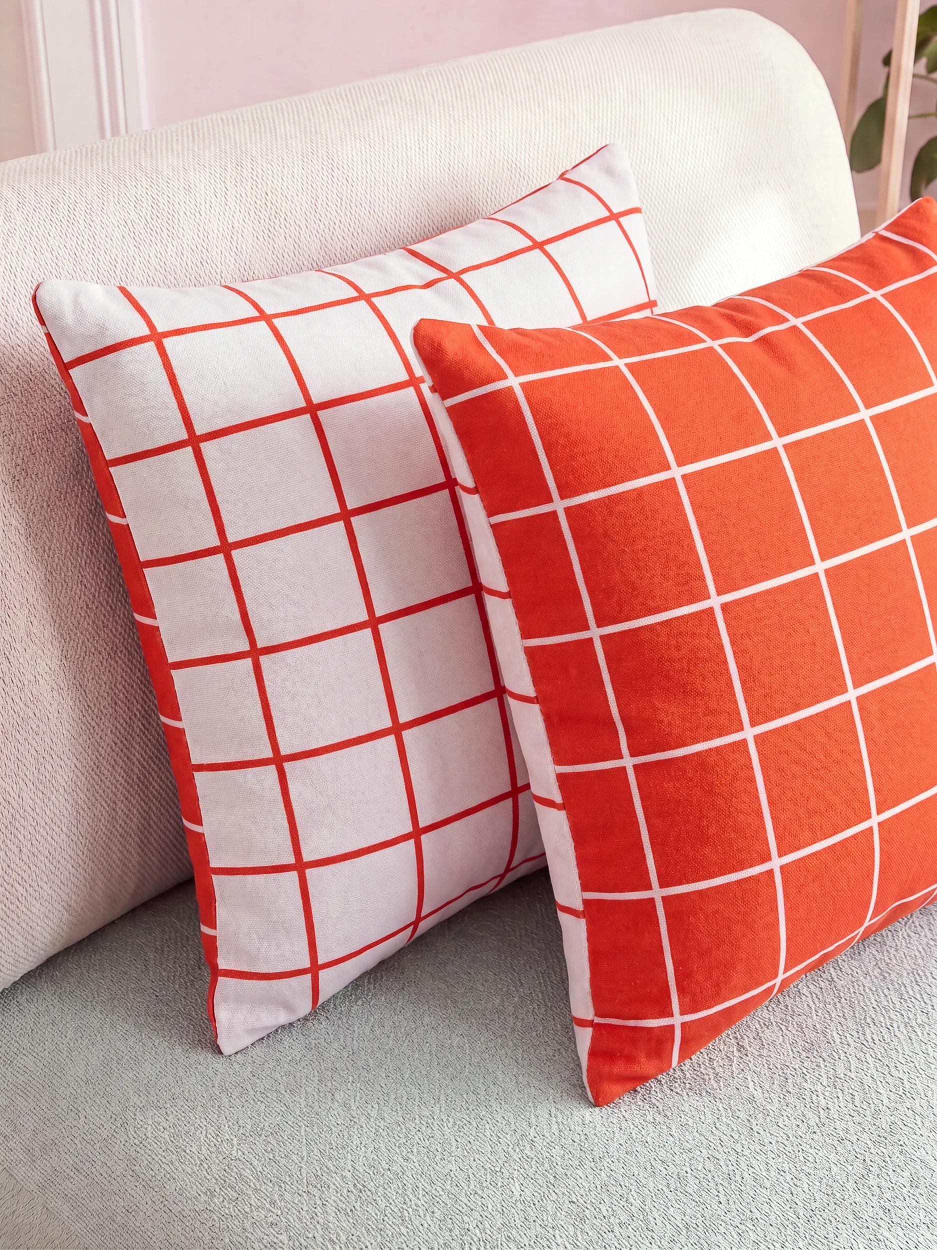 Cushion Joy Red