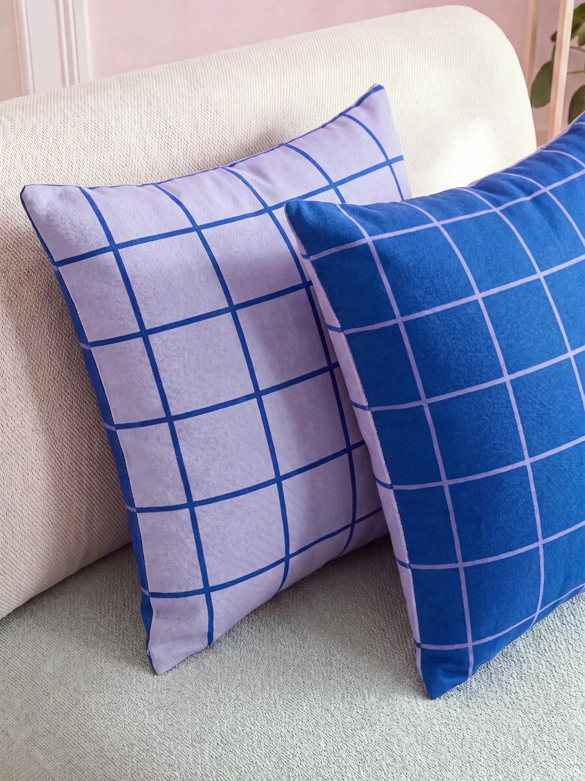 Cushion Joy Purple