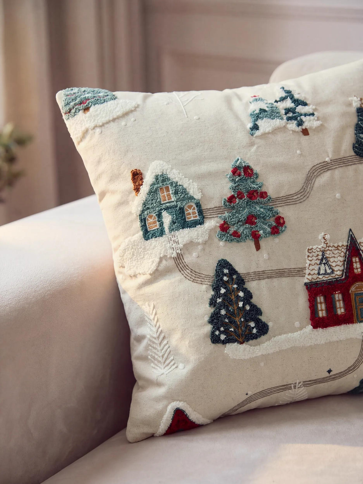 Christmas Cushion Joyful White
