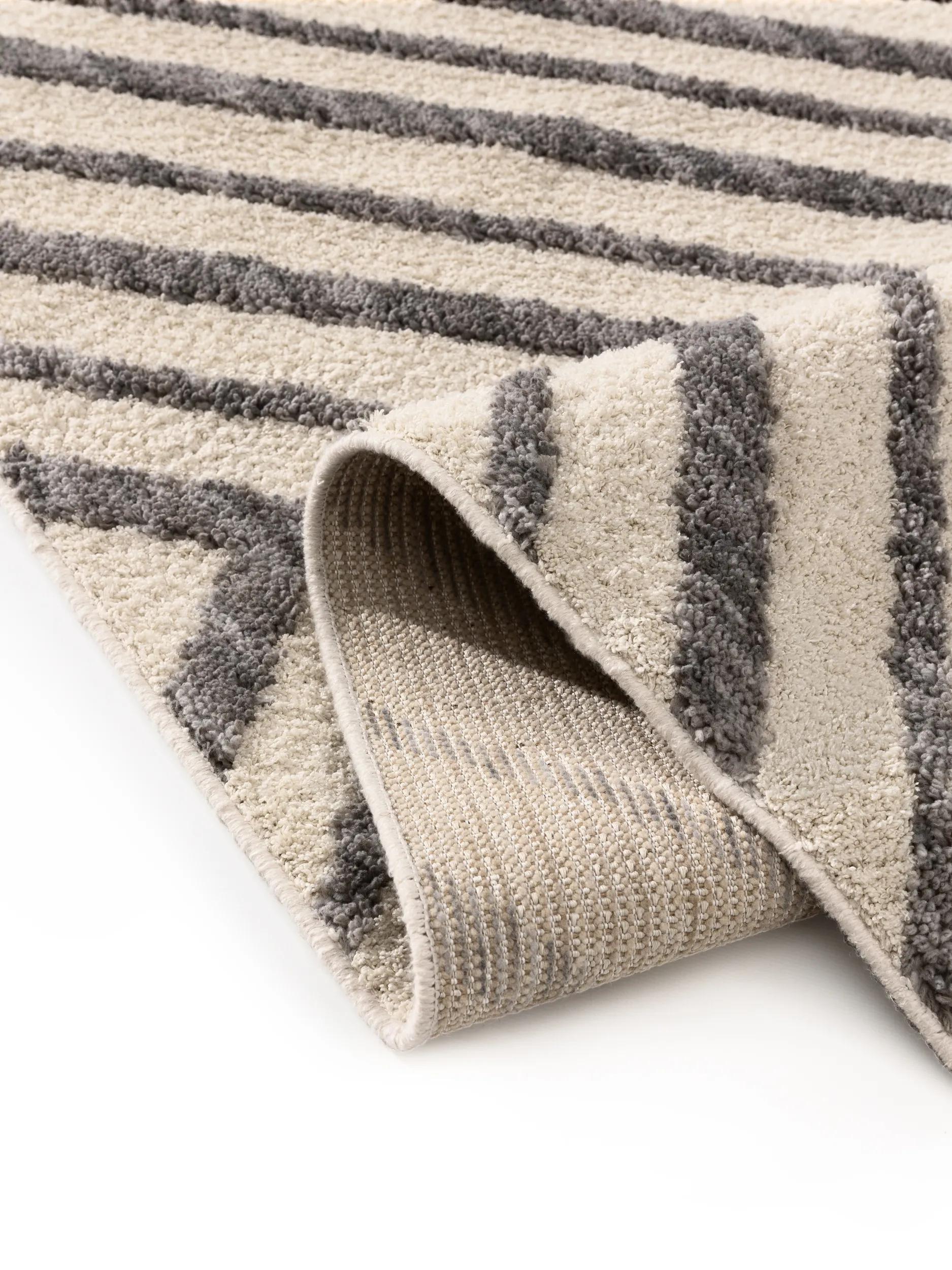 Rug Junis Cream