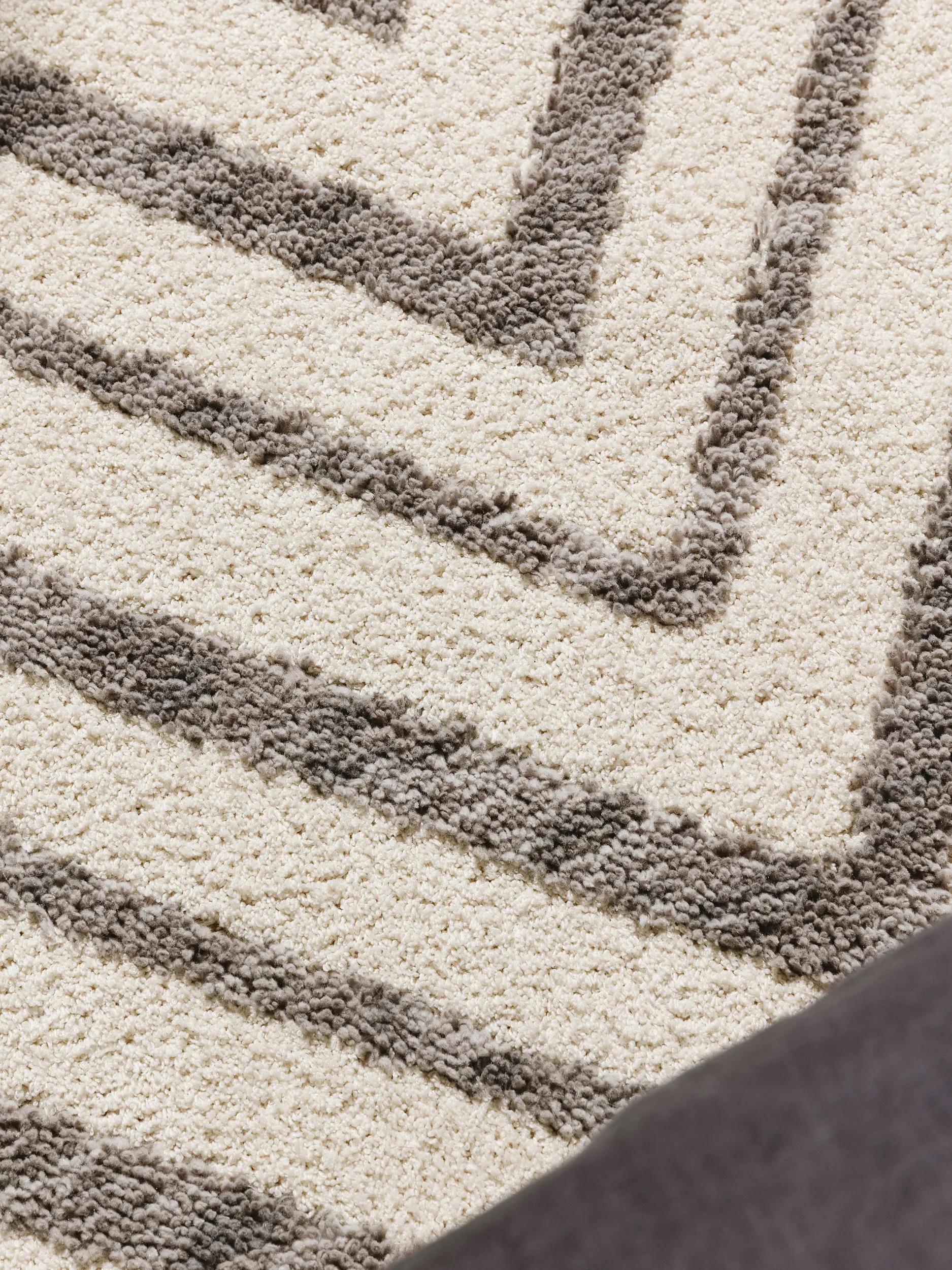 Rug Junis Cream