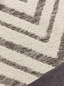 Rug Junis Cream