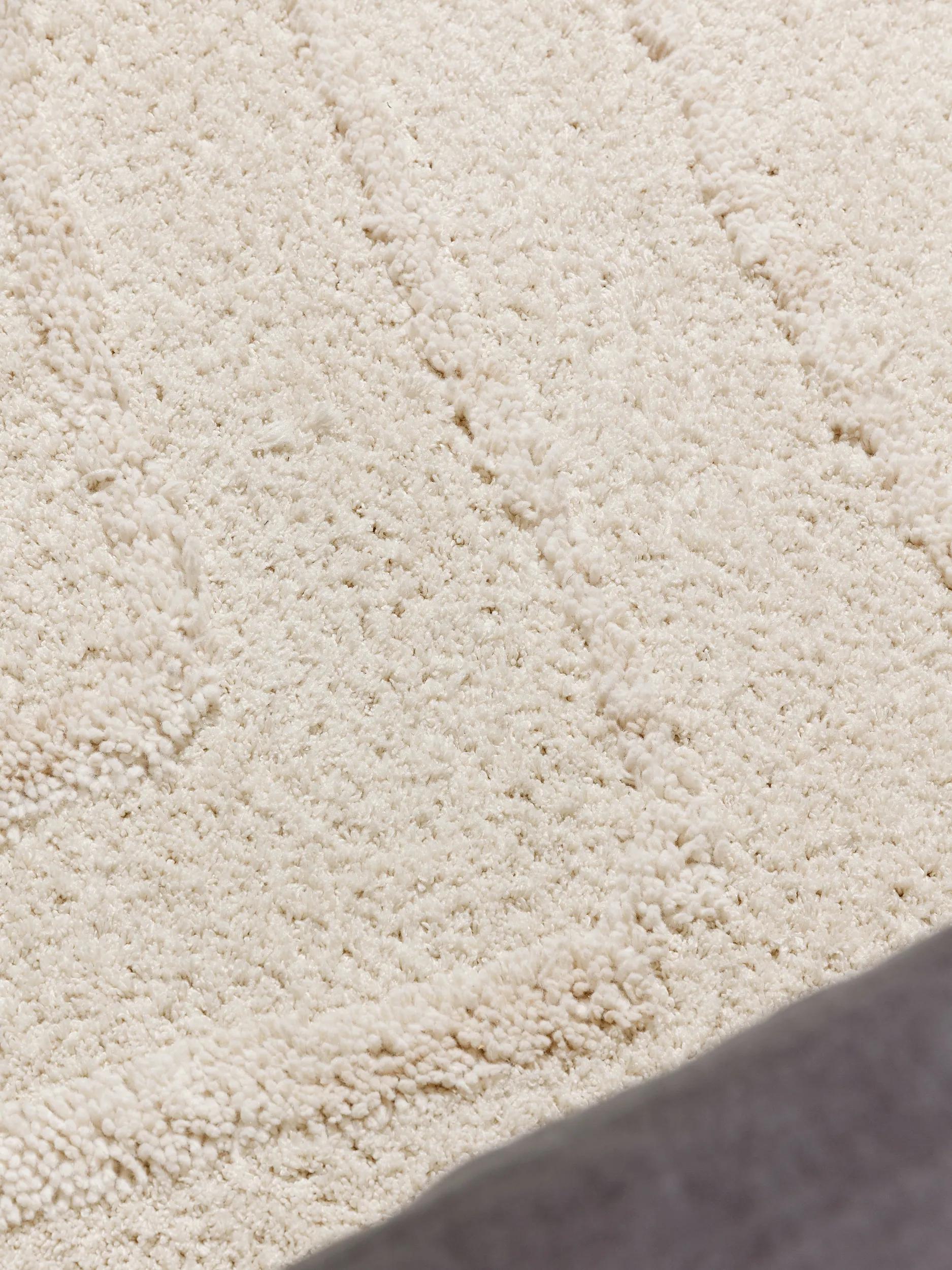 Rug Junis Cream