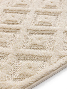 Runner Leo Cream