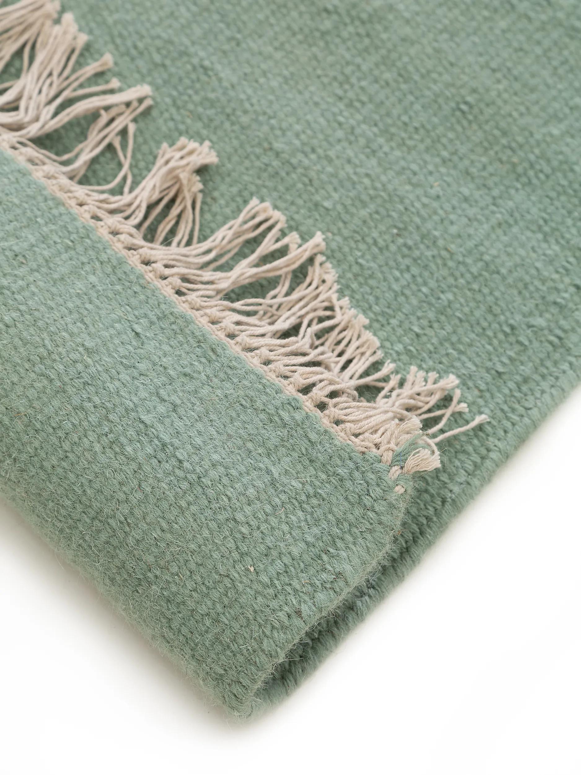 Wool Rug Liv Light Green