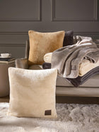 Cushion Lux Taupe