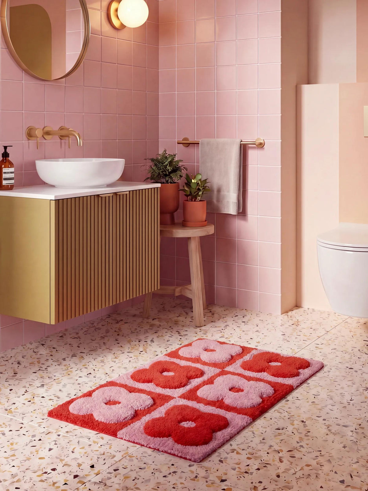 Bath Rug Maddie Red