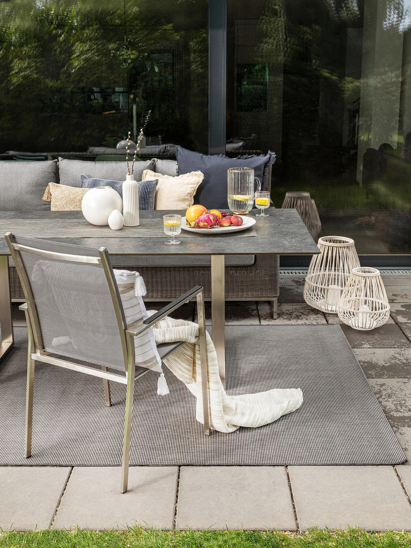 In- & Outdoor Rug Metro Black
