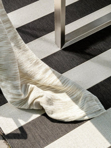 In- & Outdoor Rug Metro Black