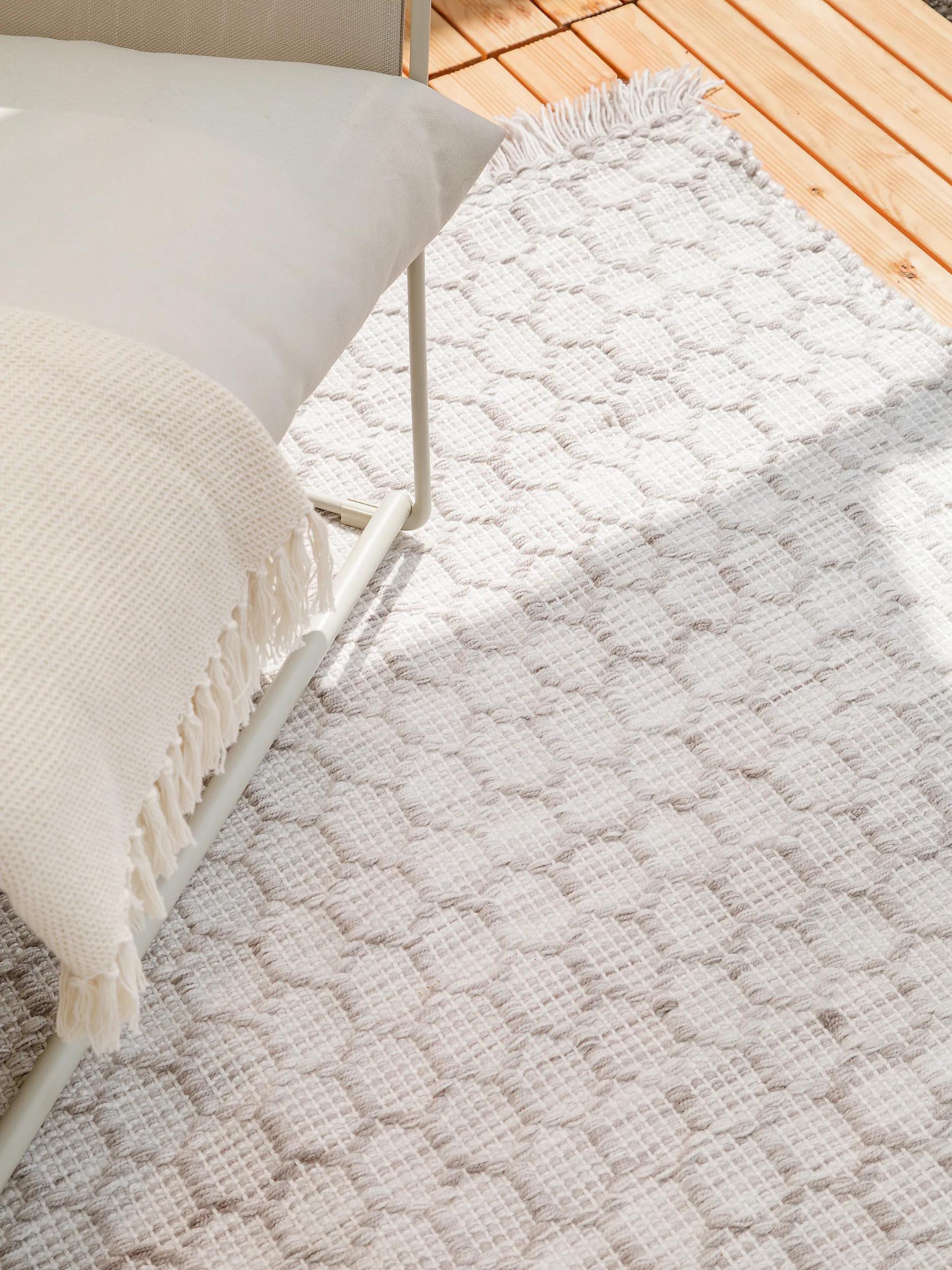 Rug made from recycled material Mimpi Light Grey
