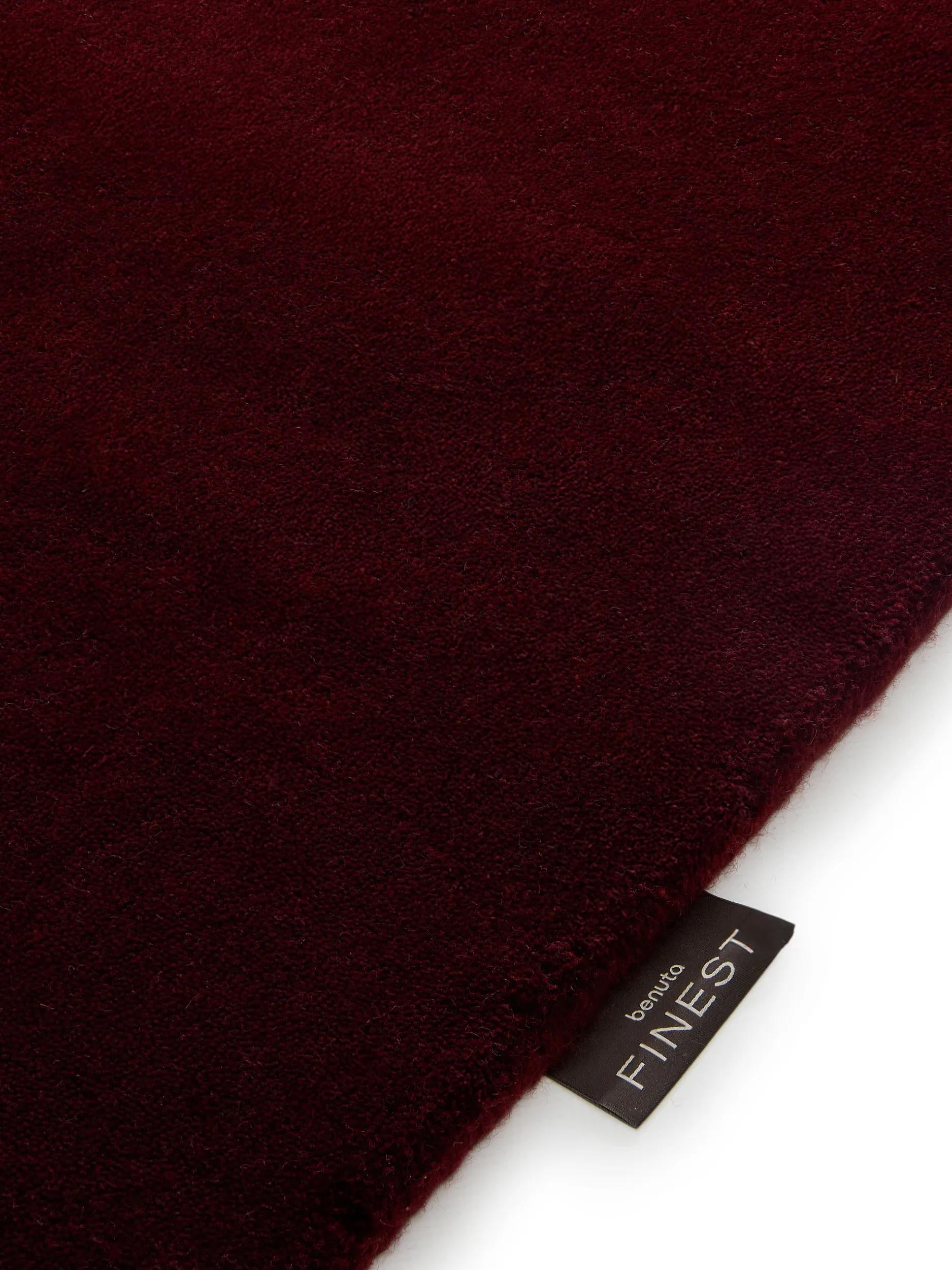 Wool Rug Mono Red