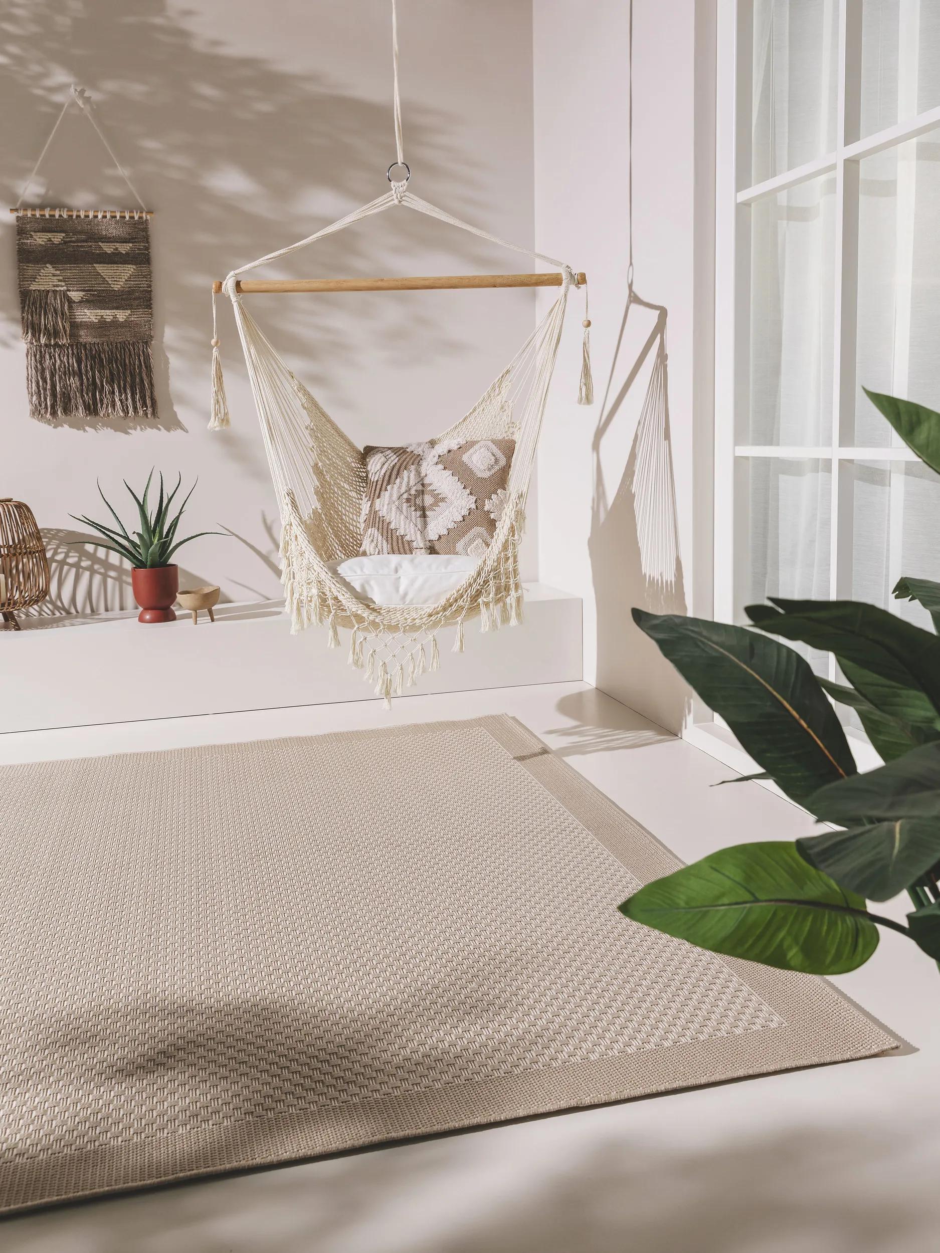 In- & Outdoor Rug Naoto White