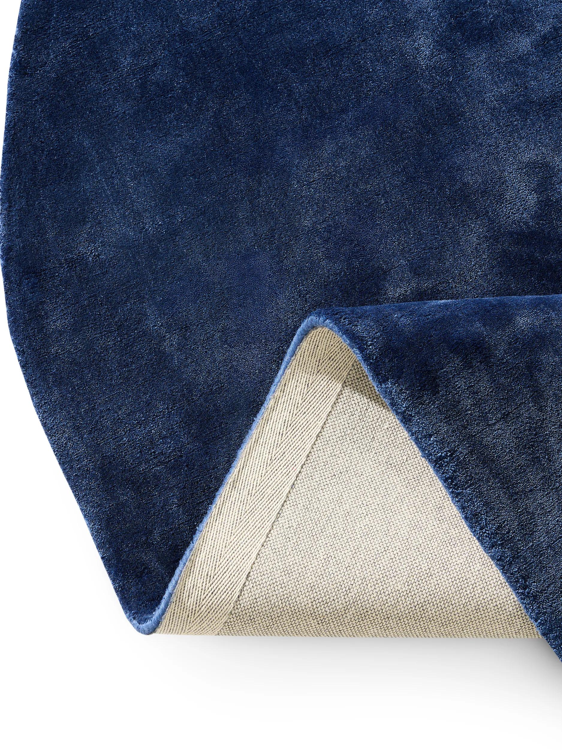 Viscose Rug Nela Blue