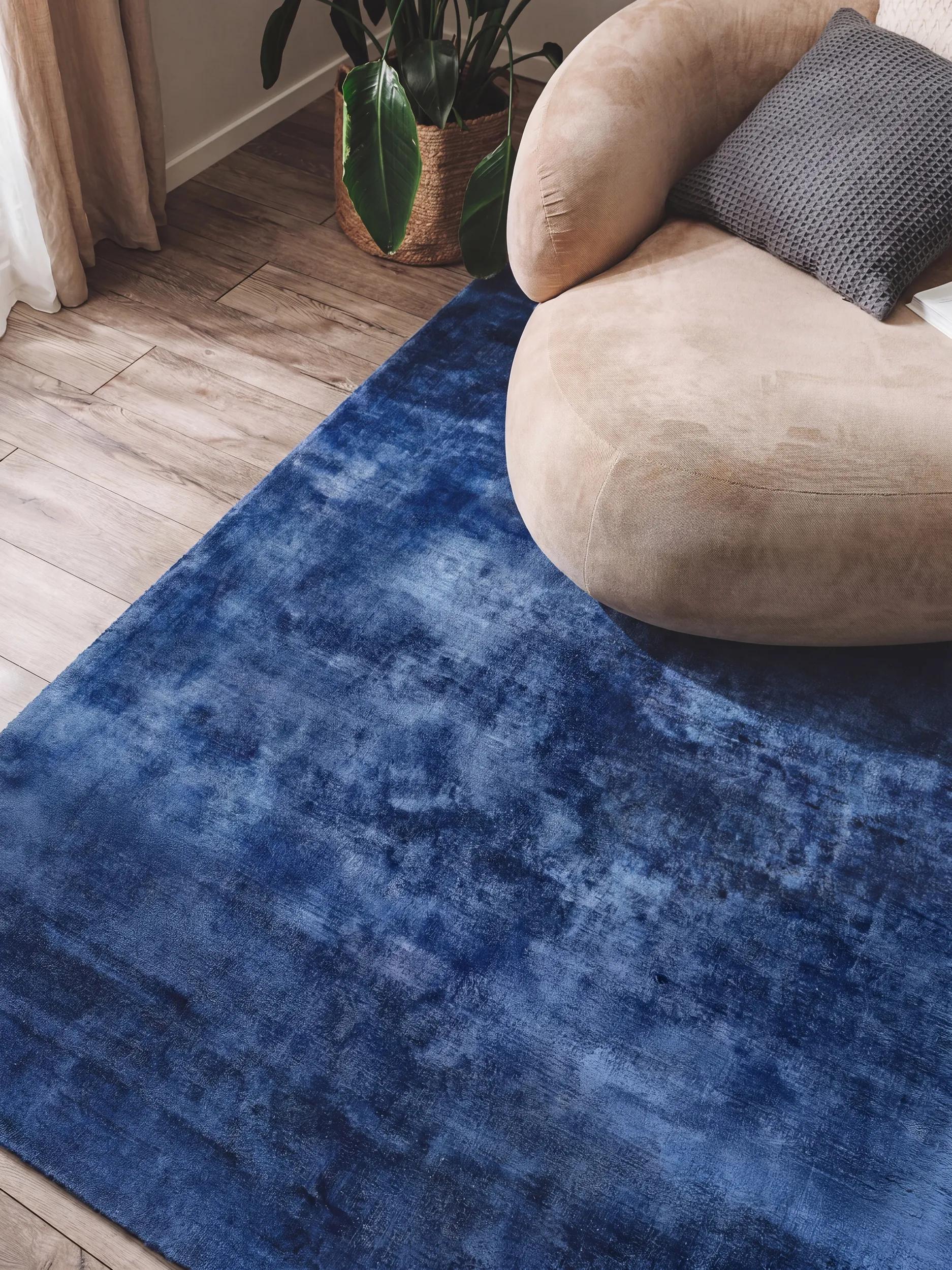 Viscose Rug Nela Blue