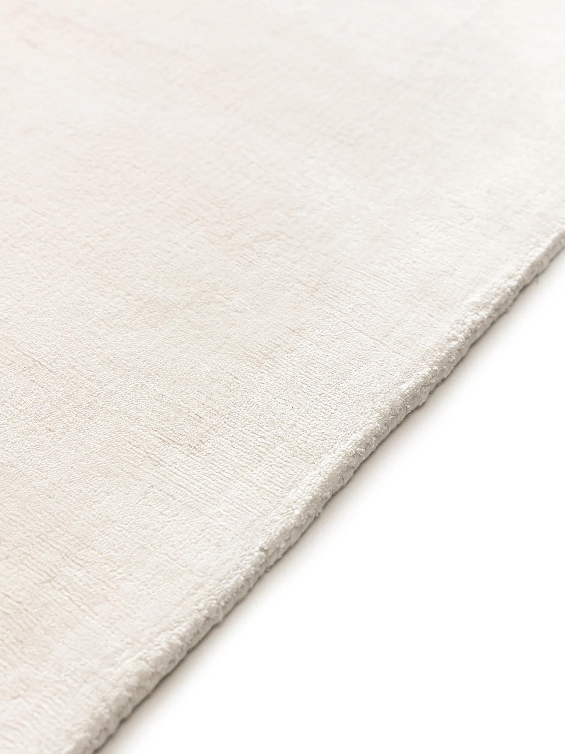 Viscose Rug Nela Ivory