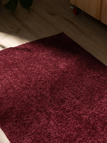 Runner Nina Red