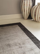Viscose Rug Nova Border Grey