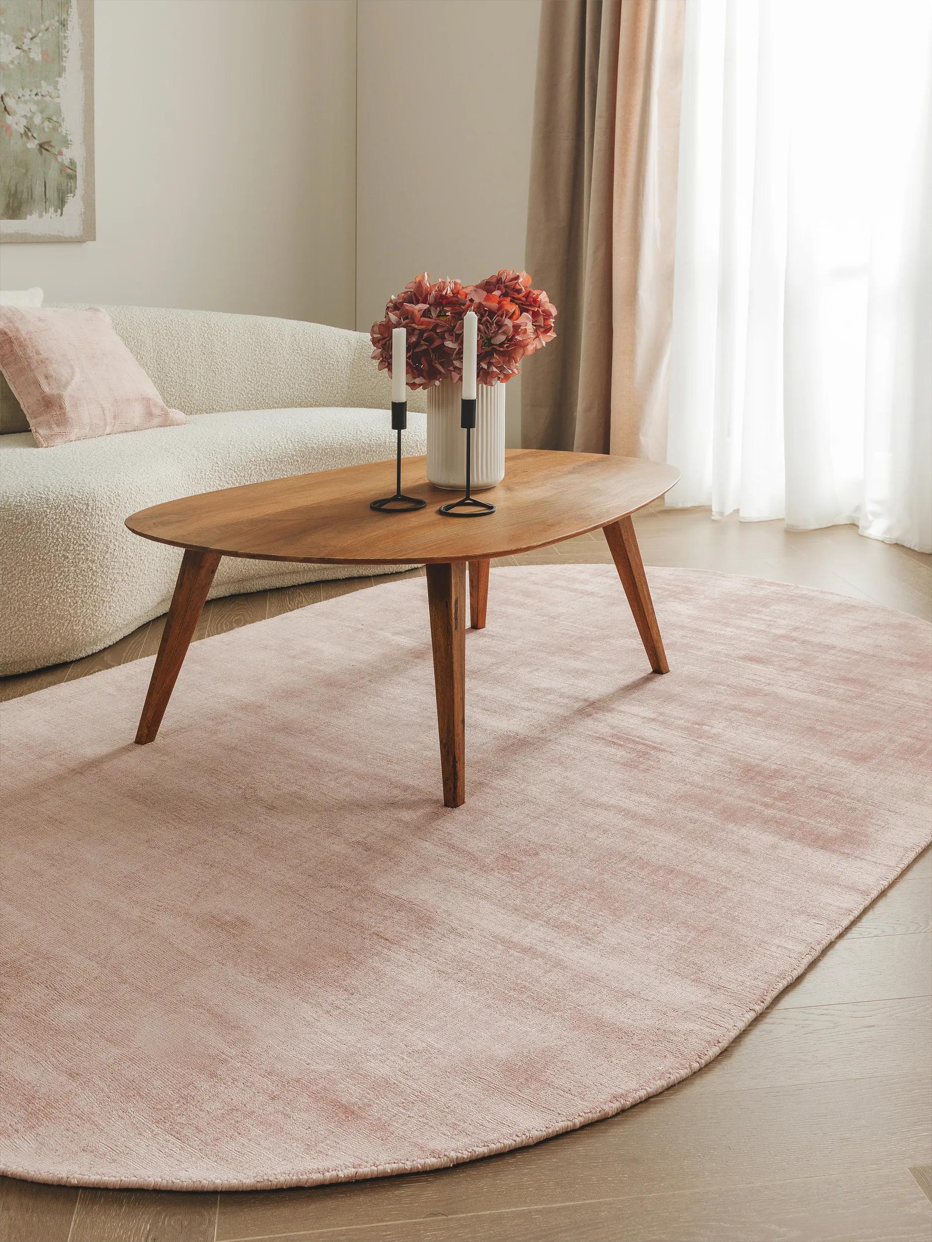 Viscose Rug Oval Nova Rose
