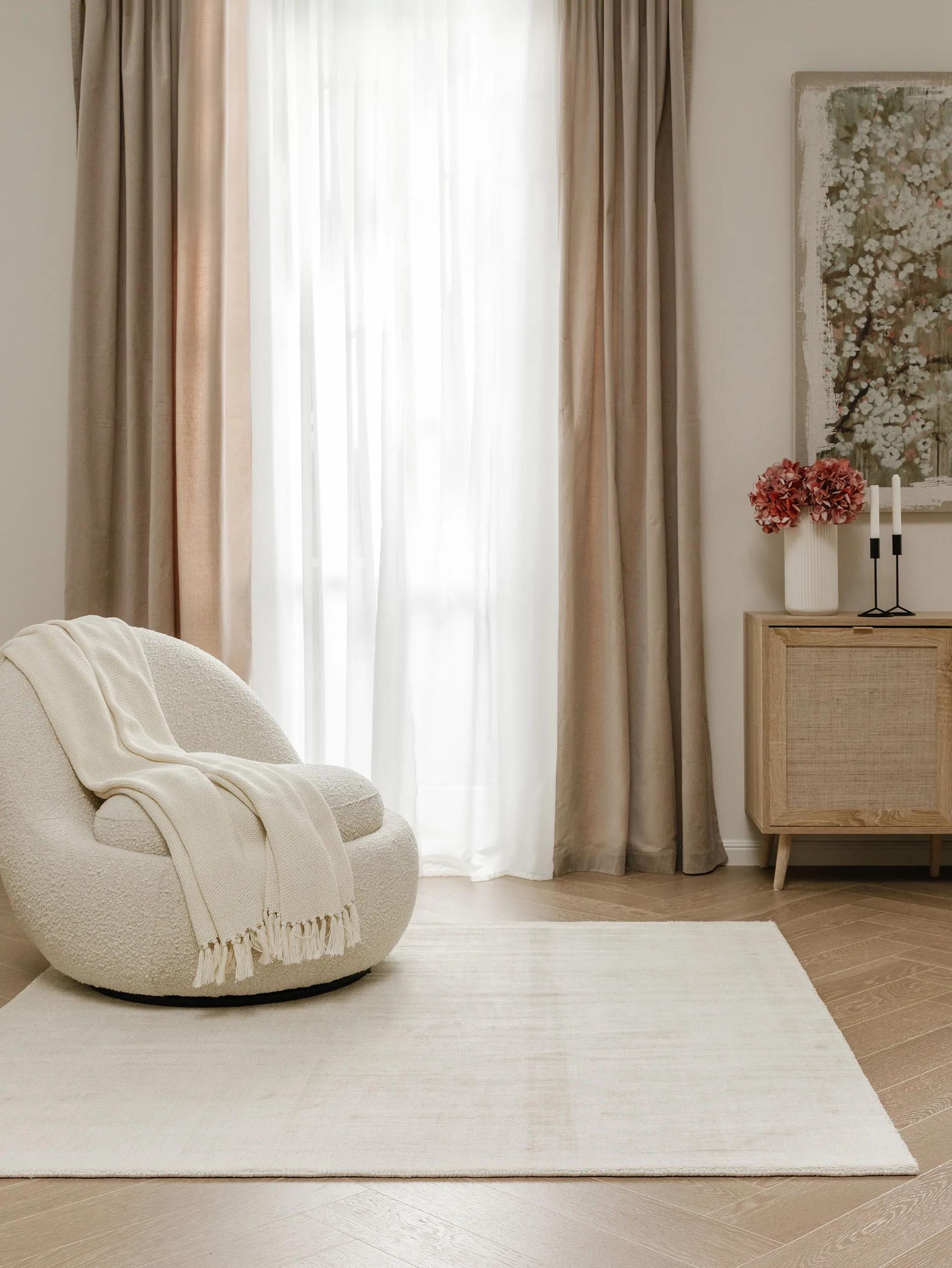Viscose Rug Nova Cream
