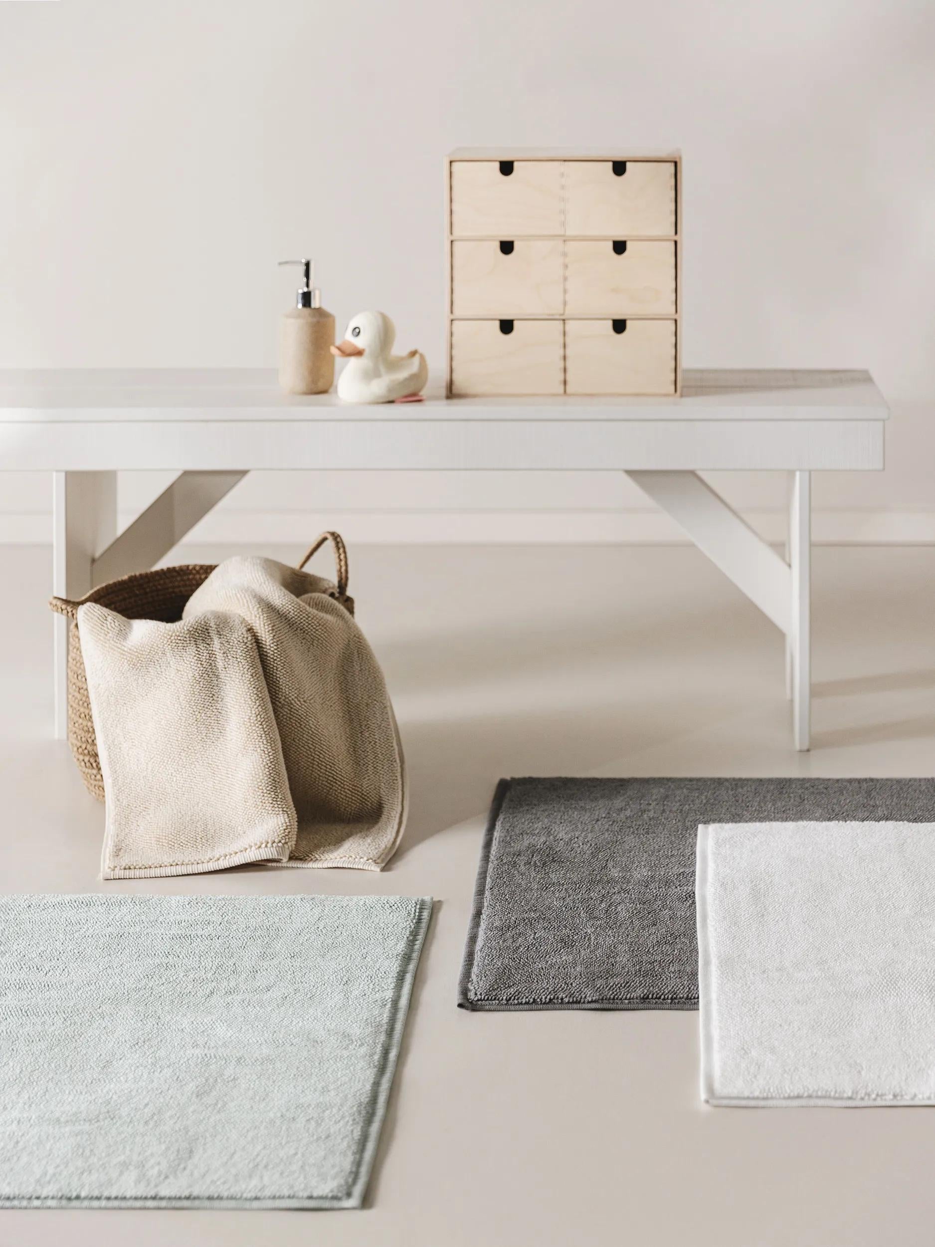 Bath Rug Ole Beige
