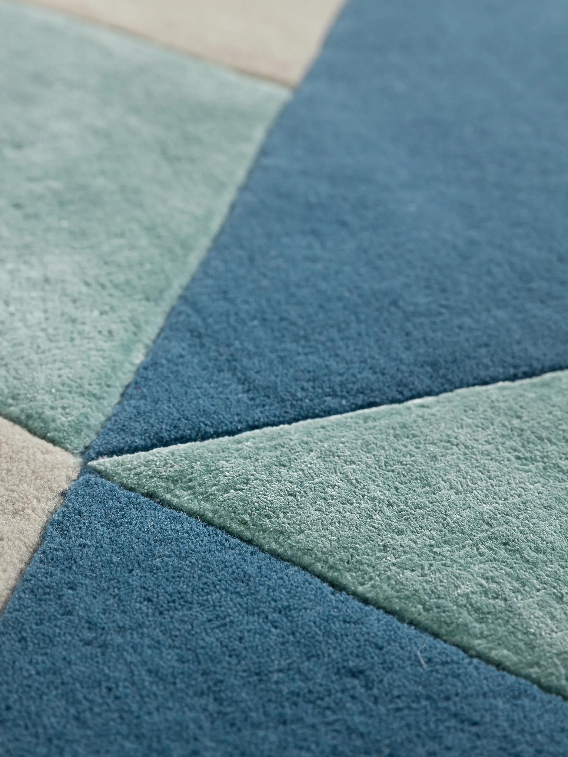 Rug Paul Blue