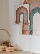 Suspension murale arc-en-ciel multicolore