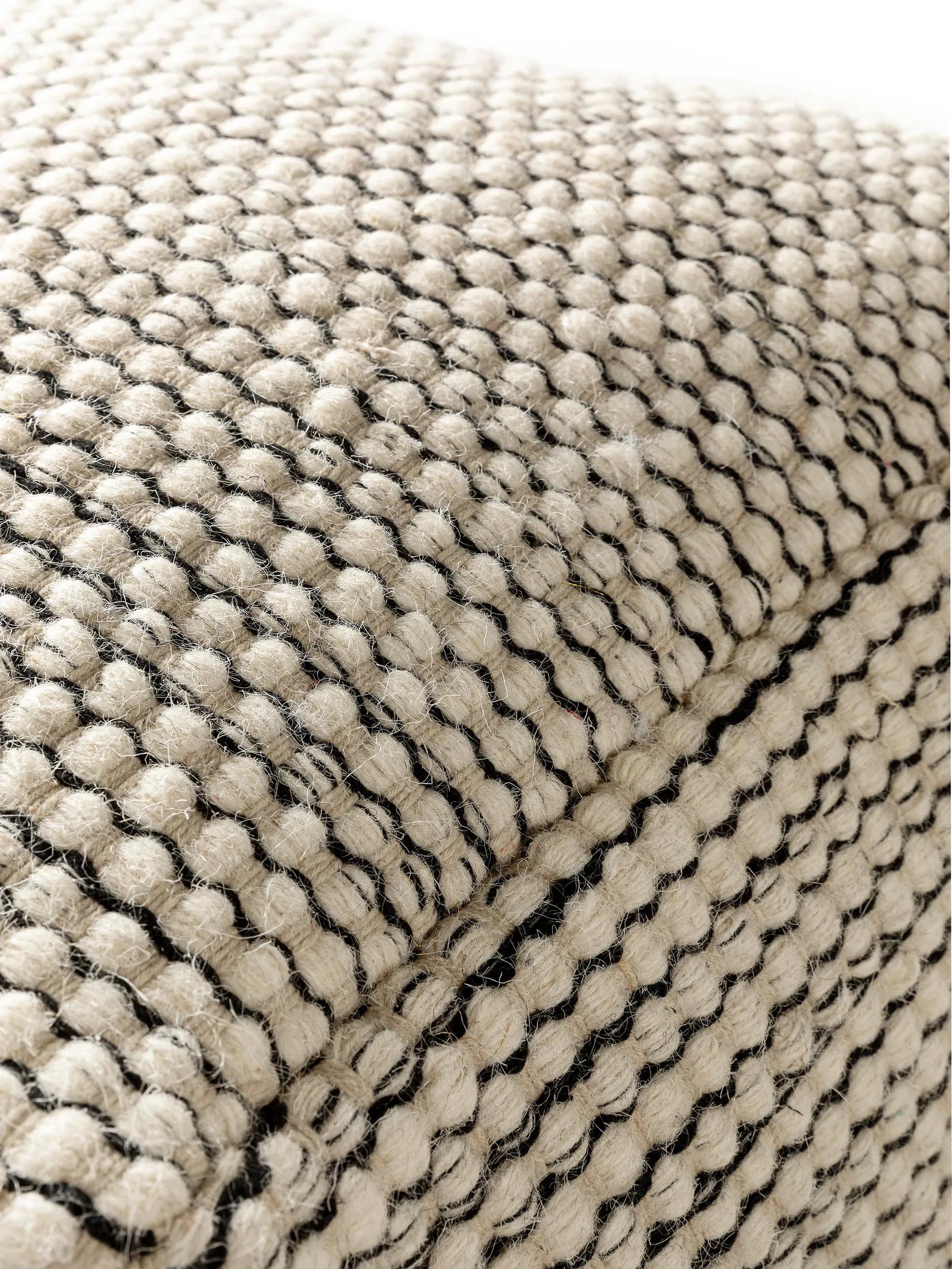 Handmade Wool Pouf Rocco Beige/Black