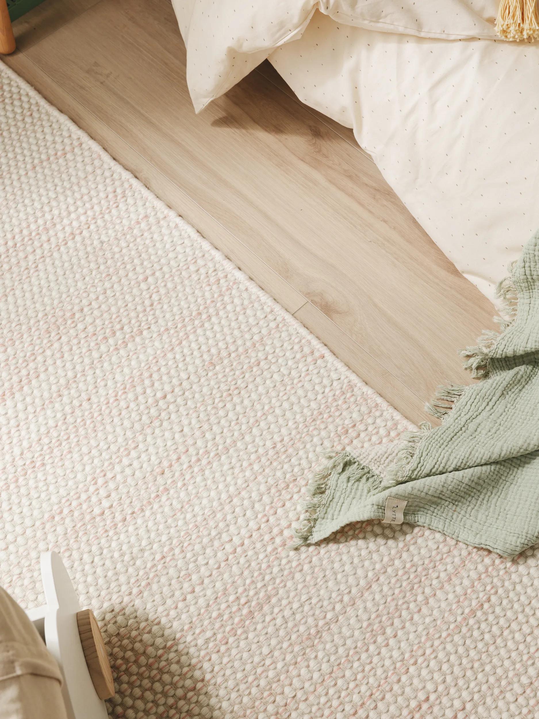 Kids rug Rocky Rose